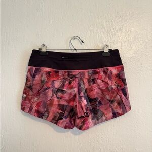 lululemon athletica Women's Multicolor Patterned Shorts